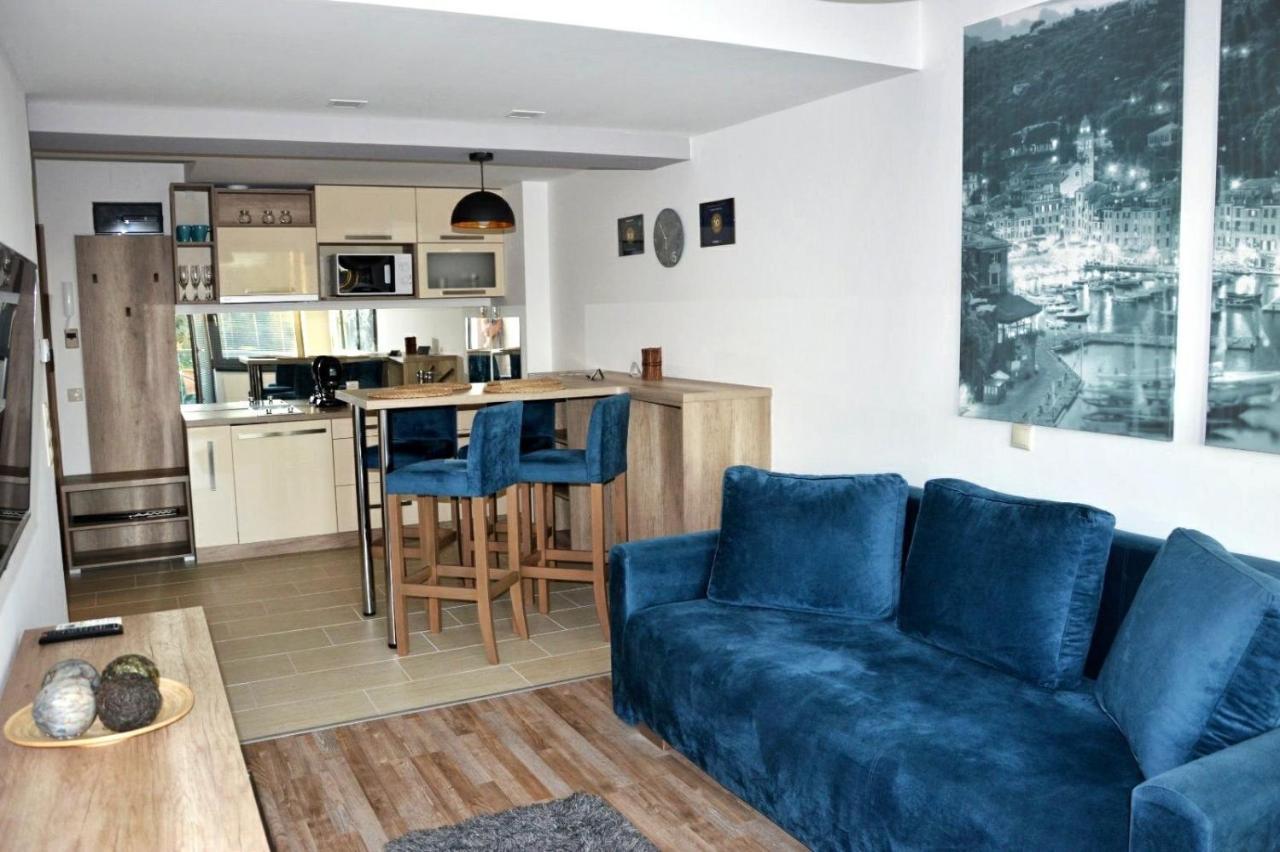 Portofino Apartman Sárvár Екстериор снимка